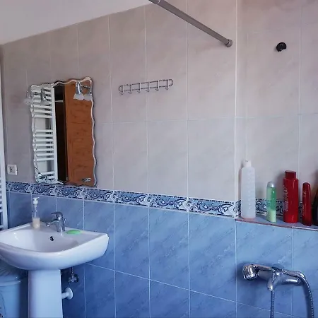 Ago فندق Përmet